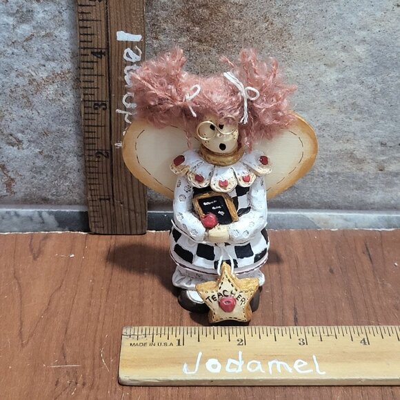 Designs by Diana 3632 Angel Teacher Figurine Collectable Sculpture Handcrafted - Picture 10 of 12
